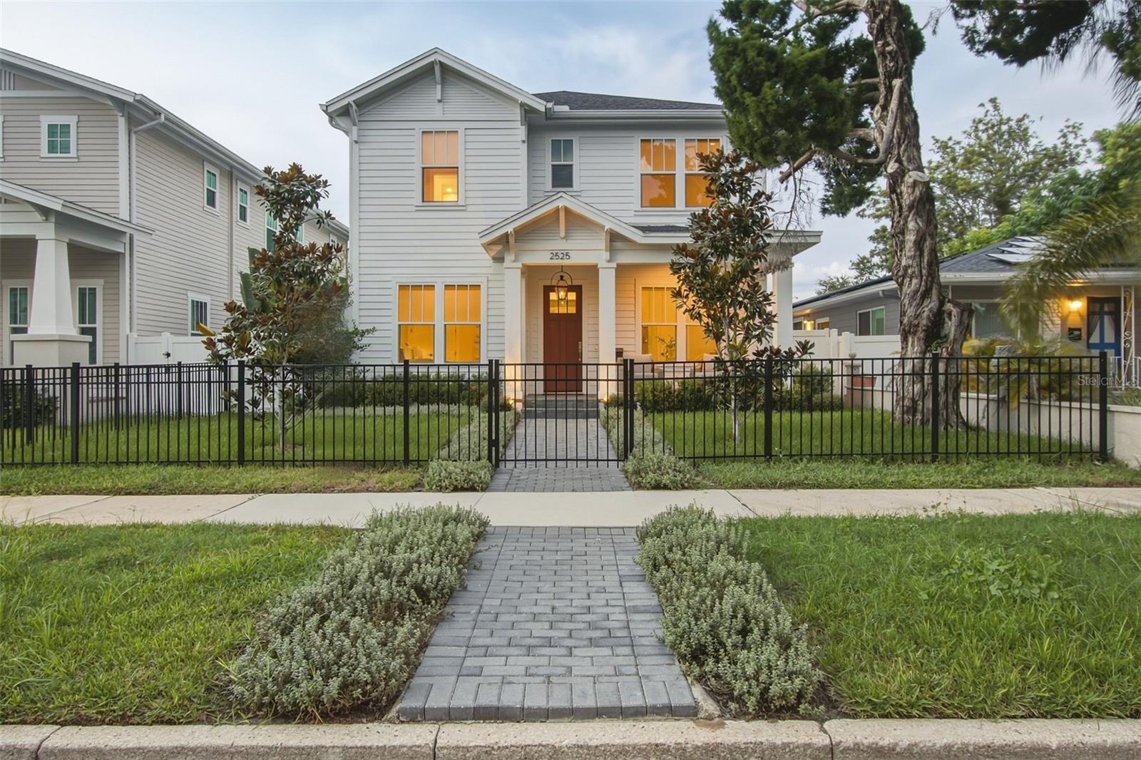 Photo of 2525 DARTMOUTH AVENUE ST PETERSBURG FL 33713