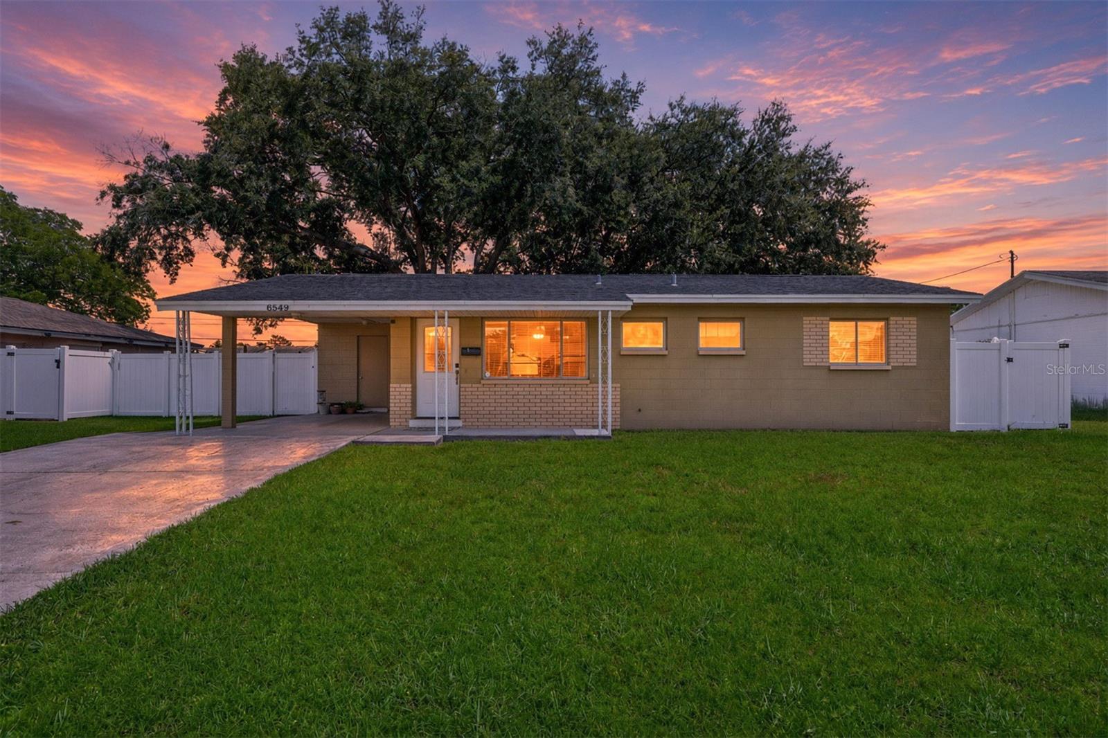 Photo of 6549 21ST STREET ST PETERSBURG FL 33702