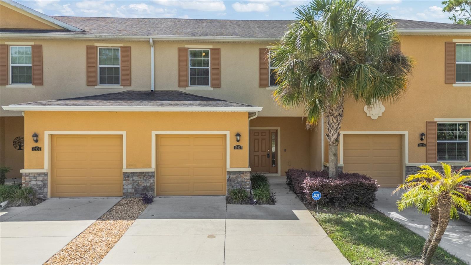 Photo of 13937 SNAPPER FIN LANE TAMPA FL 33637