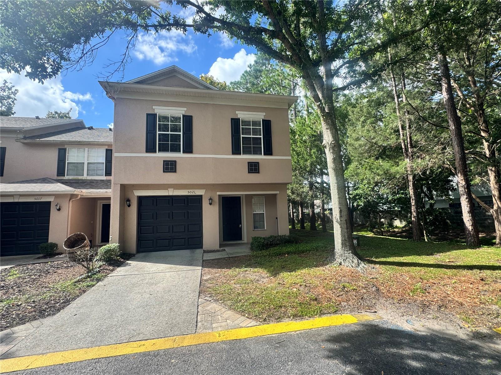 Photo of 5021 ASHFORD FALLS LANE OVIEDO FL 32765