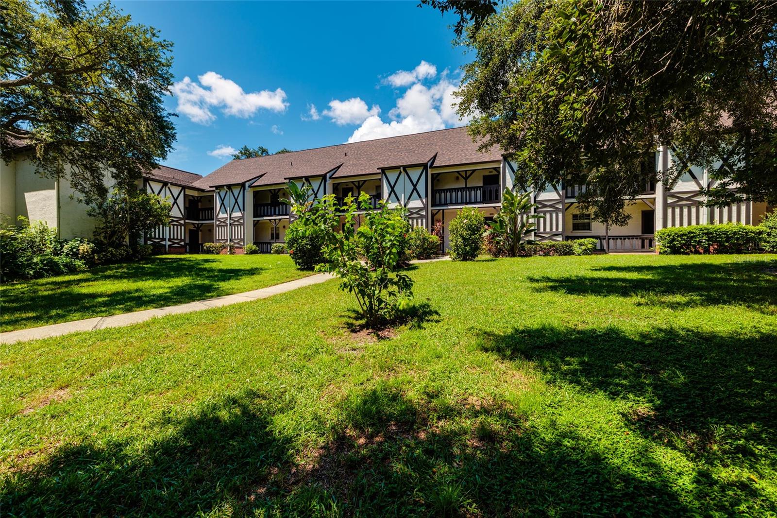 Photo of 400 N BAYSHORE BOULEVARD #203 CLEARWATER FL 33759