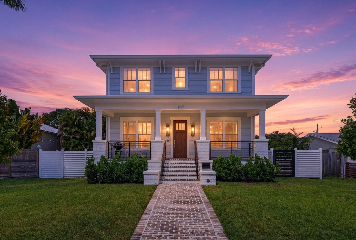 Photo of 239 39TH AVENUE ST PETERSBURG FL 33703