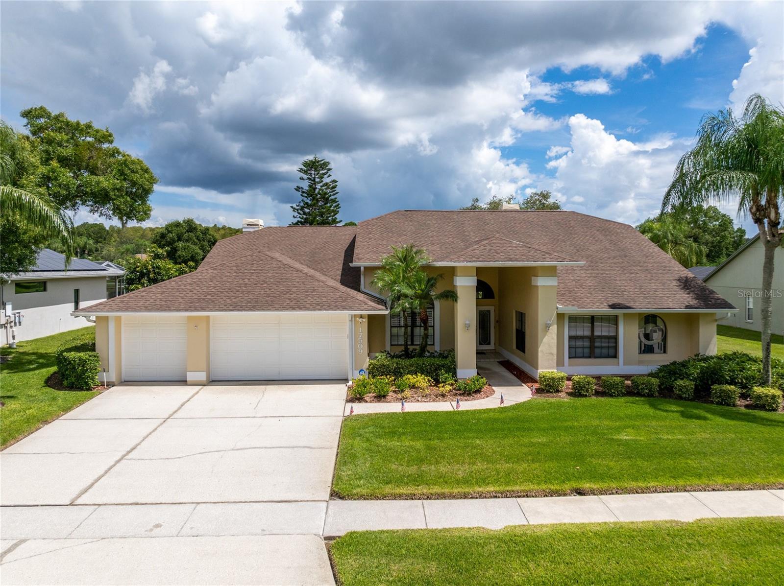 Photo of 17509 TALLY HO COURT ODESSA FL 33556
