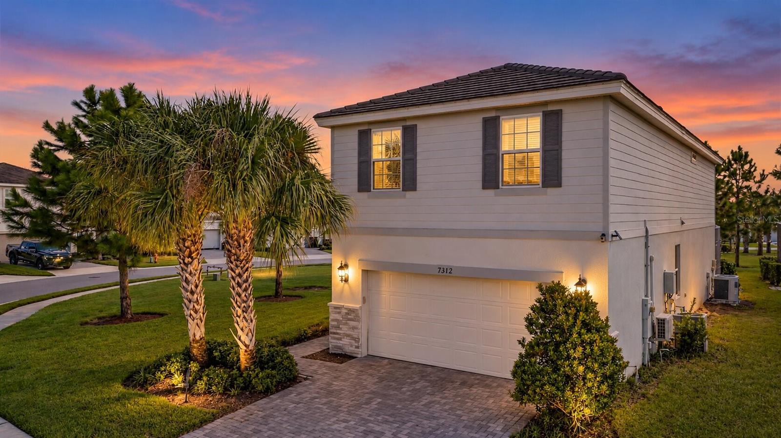 Photo of 7312 OAKMOSS LOOP DAVENPORT FL 33837