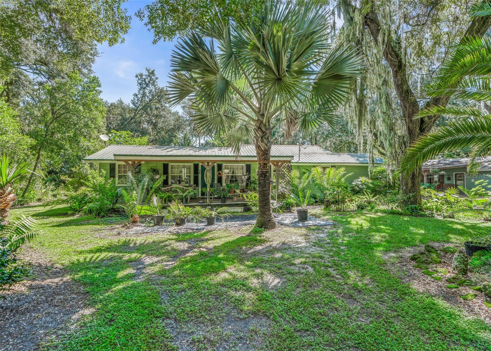 Photo of 1295 N US 301 SUMTERVILLE FL 33585