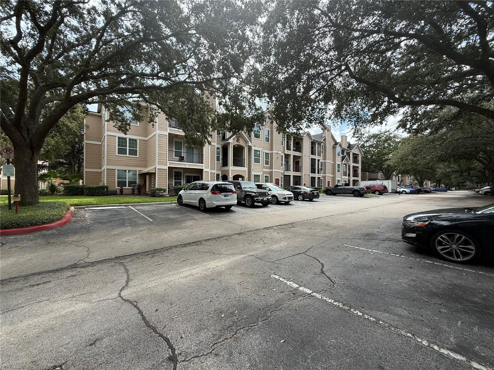 Photo of 2025 ERVING CIRCLE #306 OCOEE FL 34761