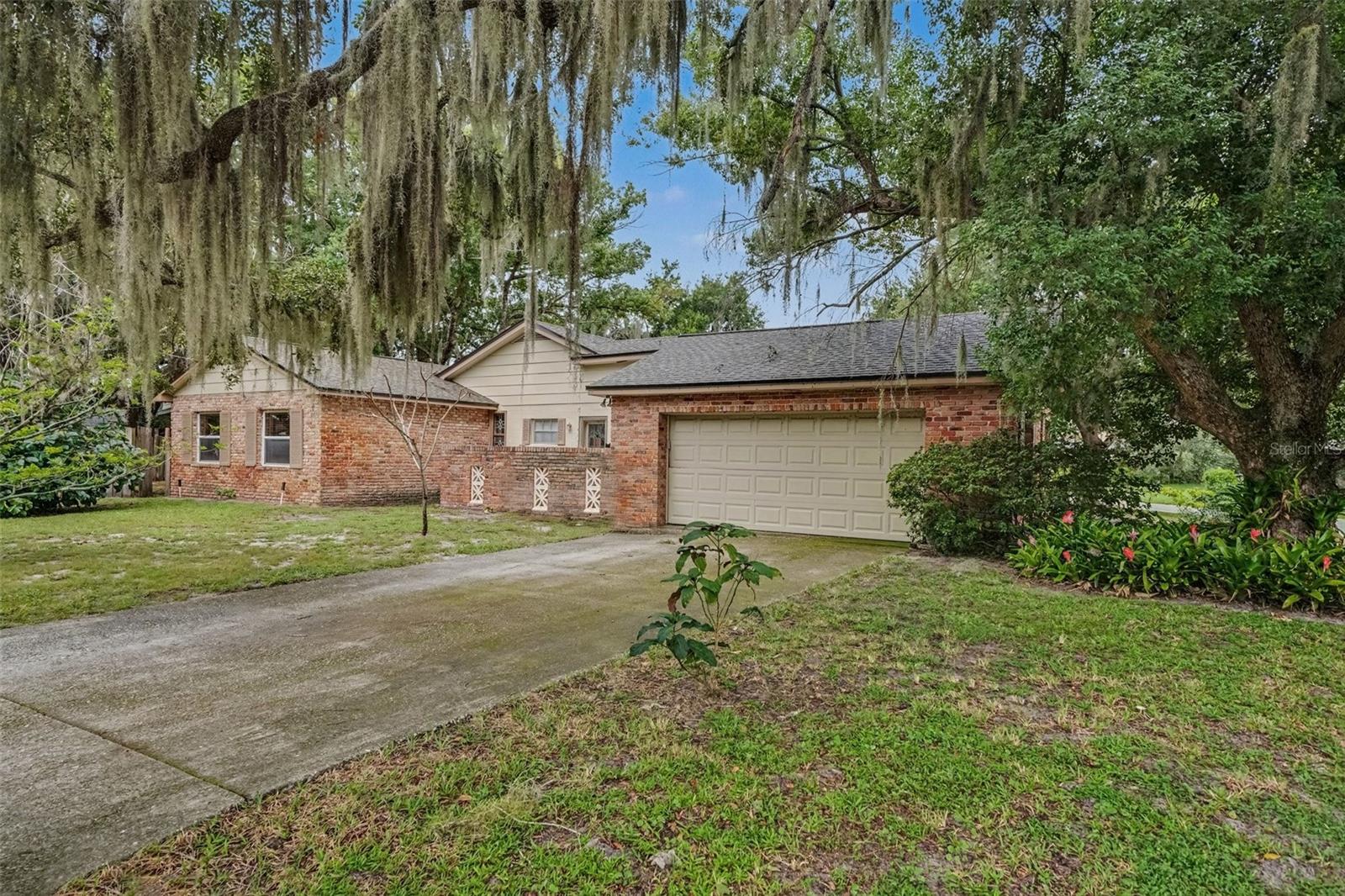 Photo of 3018 CULLEN LAKE SHORE DRIVE BELLE ISLE FL 32812