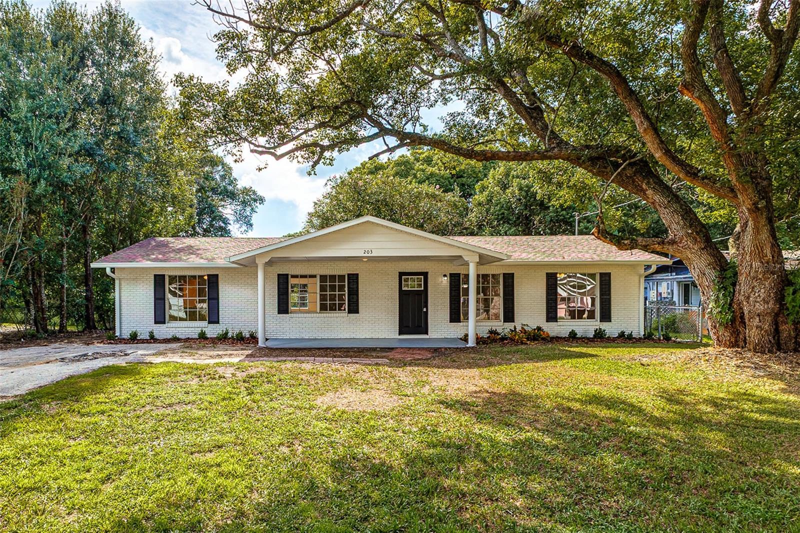 Photo of 203 WOODLAND TRAIL AUBURNDALE FL 33823