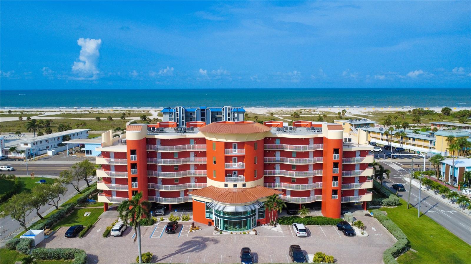 Photo of 11605 GULF BOULEVARD #203 TREASURE ISLAND FL 33706