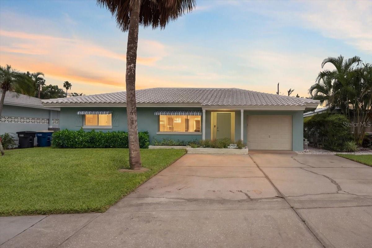 Photo of 1019 MANDALAY AVENUE CLEARWATER BEACH FL 33767