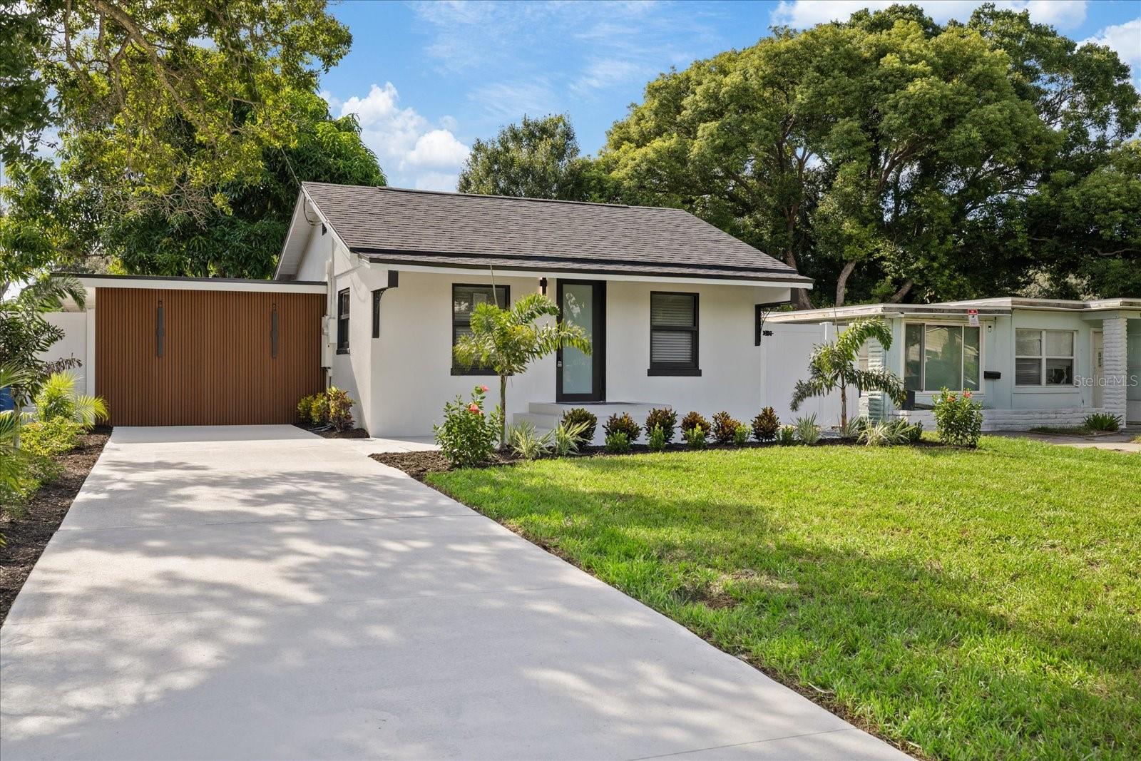 Photo of 1936 MACOMBER AVENUE CLEARWATER FL 33755
