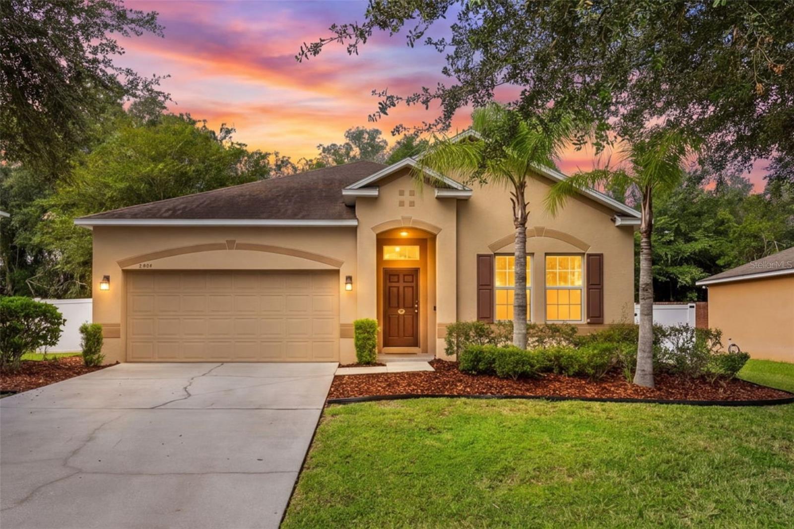Photo of 1586 ROSEDOWNE WAY APOPKA FL 32703