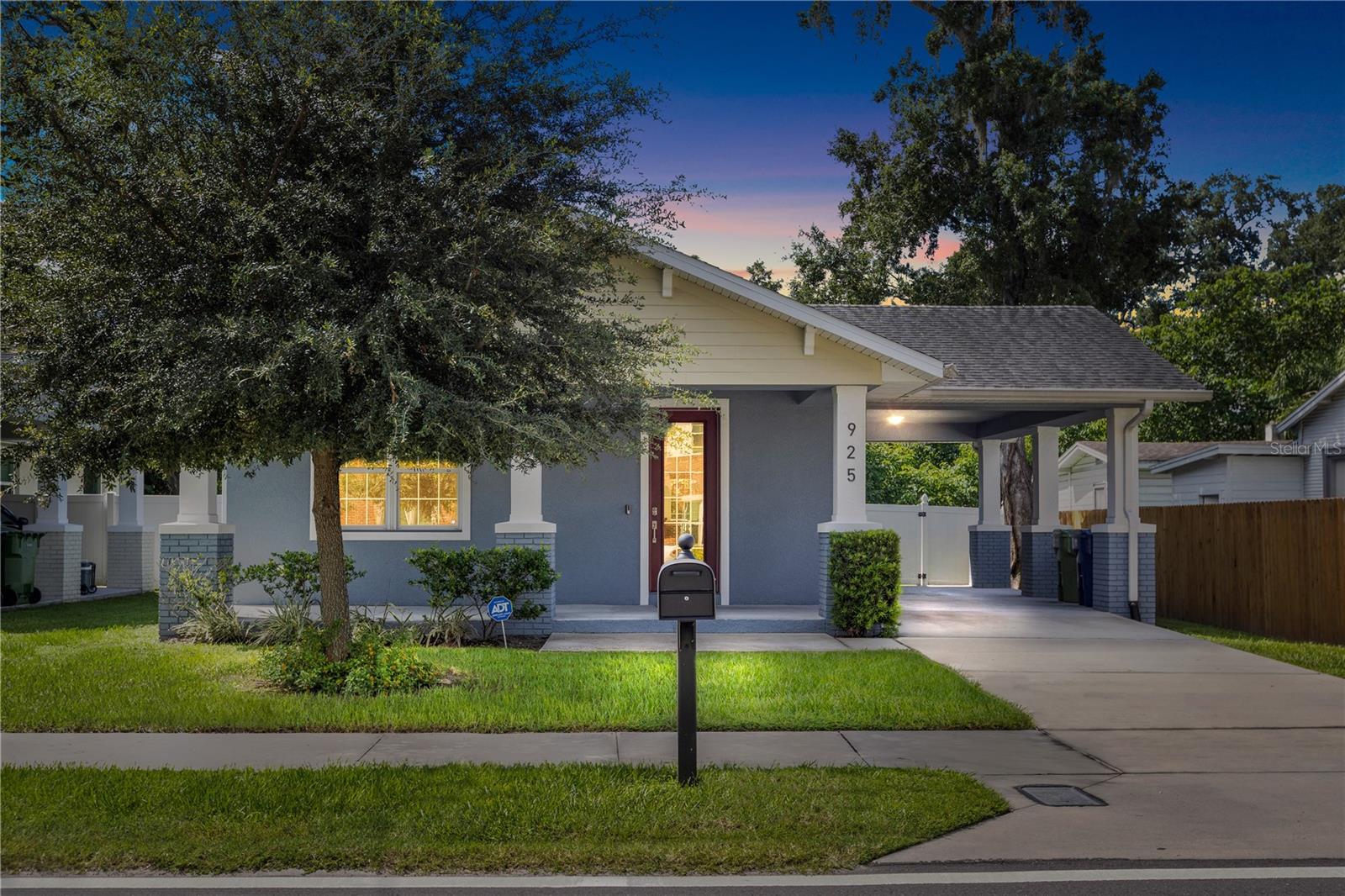 Photo of 925 E SLIGH AVENUE TAMPA FL 33604