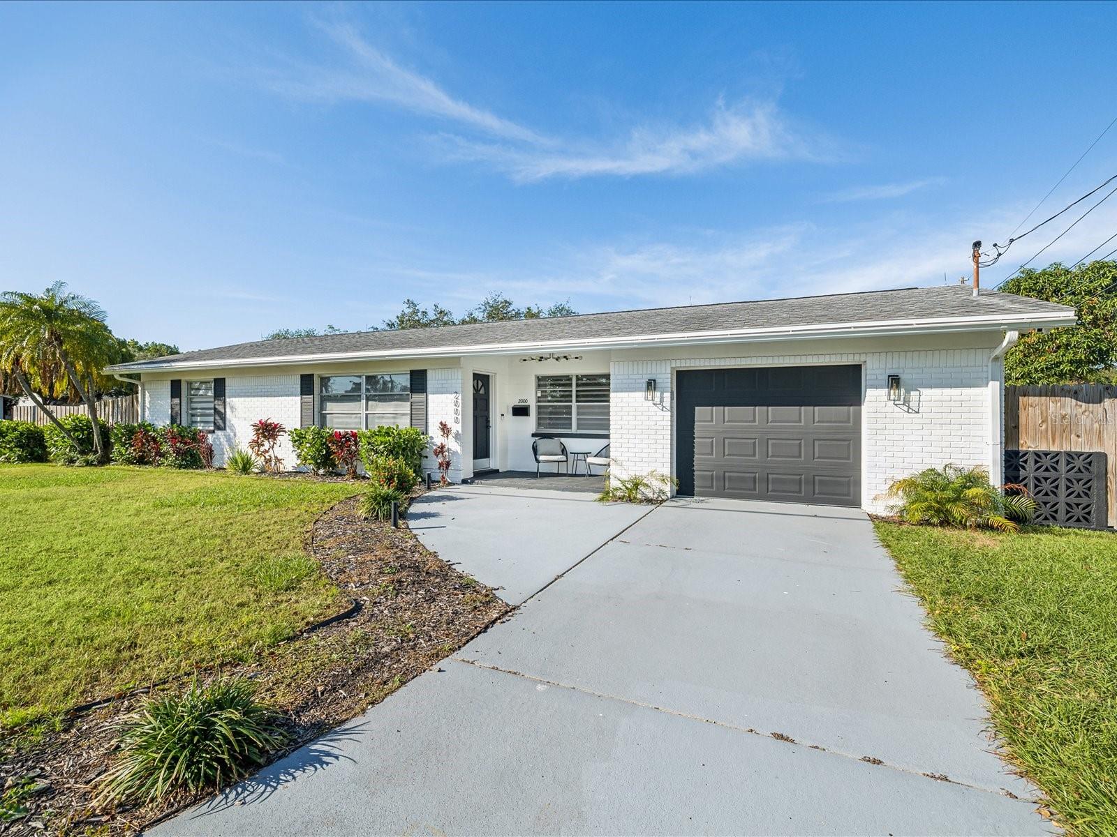 Photo of 2000 57TH STREET ST PETERSBURG FL 33710