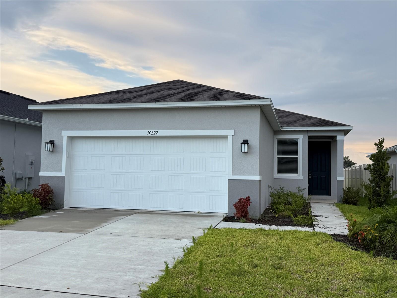 Photo of 10322 STAR FLOWER LANE RIVERVIEW FL 33578