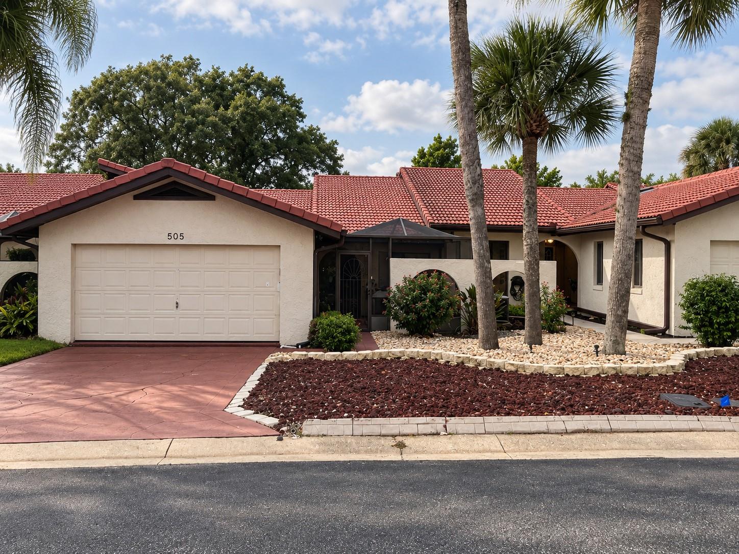 Photo of 505 CLUBHOUSE DRIVE LAKE WALES FL 33898