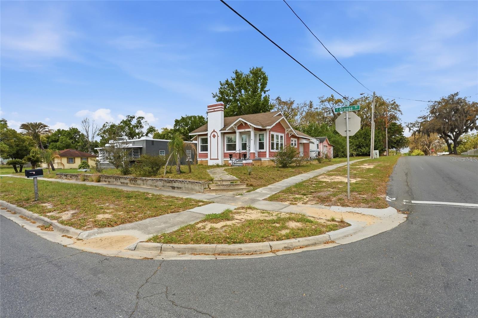 Photo of 18 E ORANGE STREET DAVENPORT FL 33837