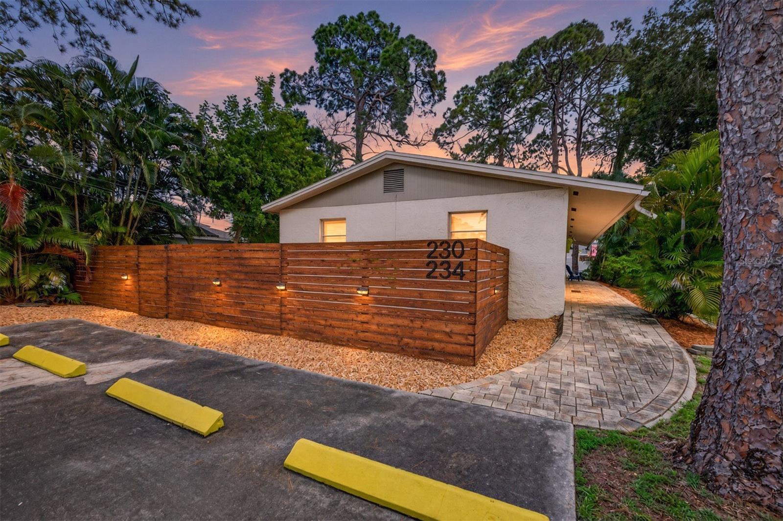 Photo of 230 48TH AVENUE ST PETERSBURG FL 33703