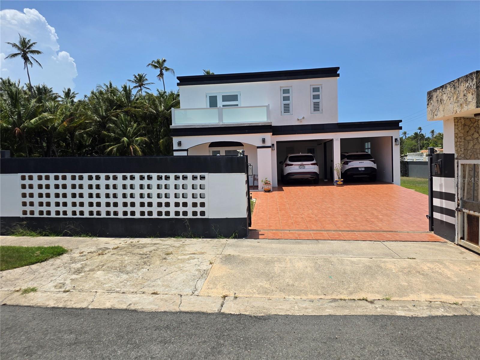 Photo of 6690 ALBACORA VEGA ALTA PR 00692