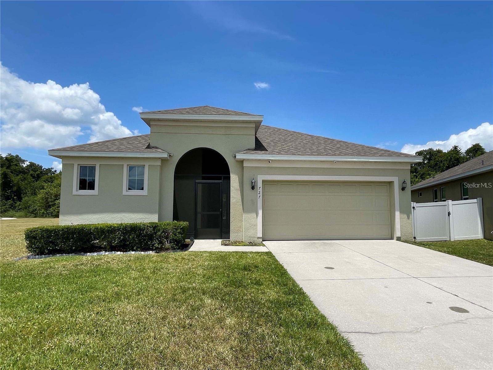 Photo of 727 STAR MAGNOLIA DRIVE KISSIMMEE FL 34744