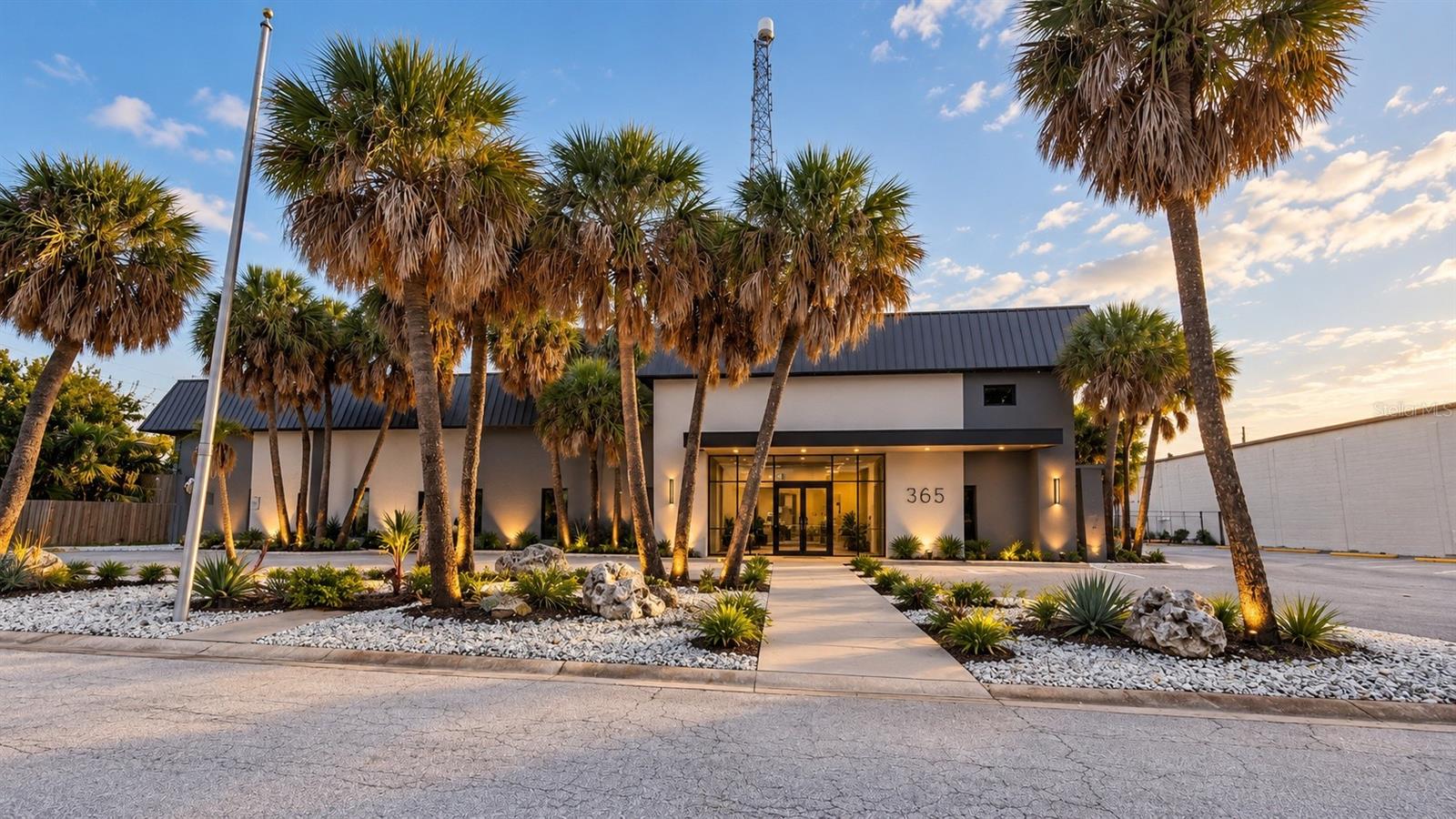 Photo of 365 105TH TERRACE ST PETERSBURG FL 33716