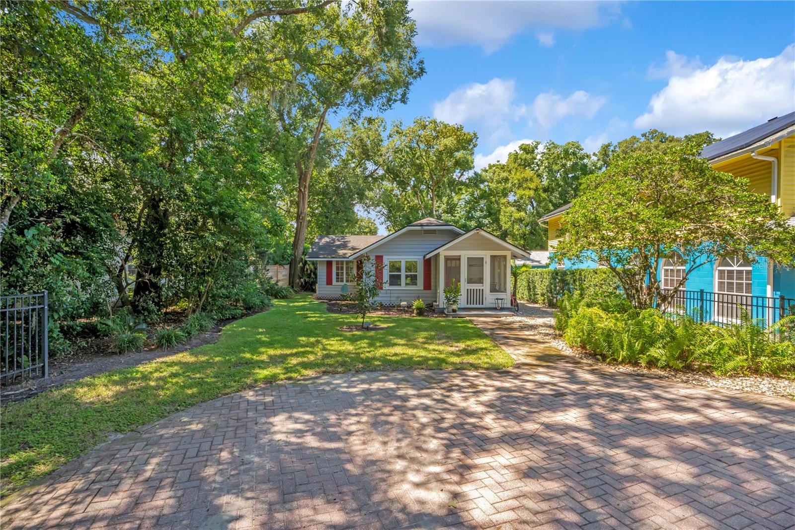Photo of 628 FOREST STREET WINDERMERE FL 34786