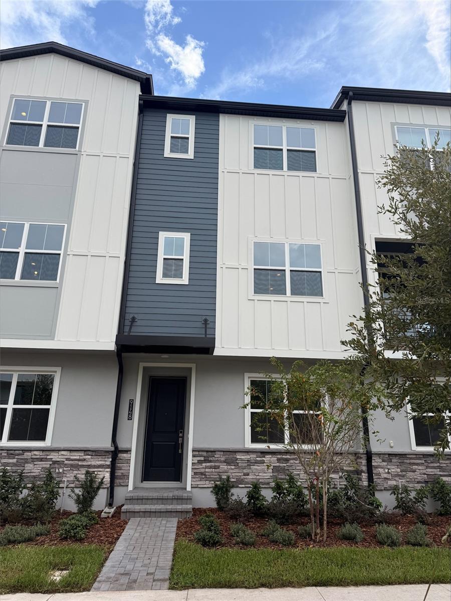 Photo of 9148 SINATRA LANE ORLANDO FL 32827