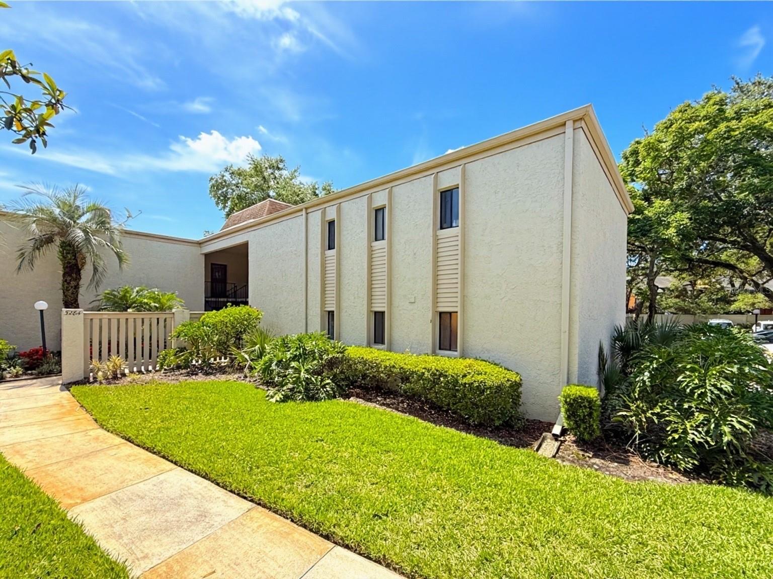 Photo of 3284 S SEMORAN BOULEVARD #11 ORLANDO FL 32822