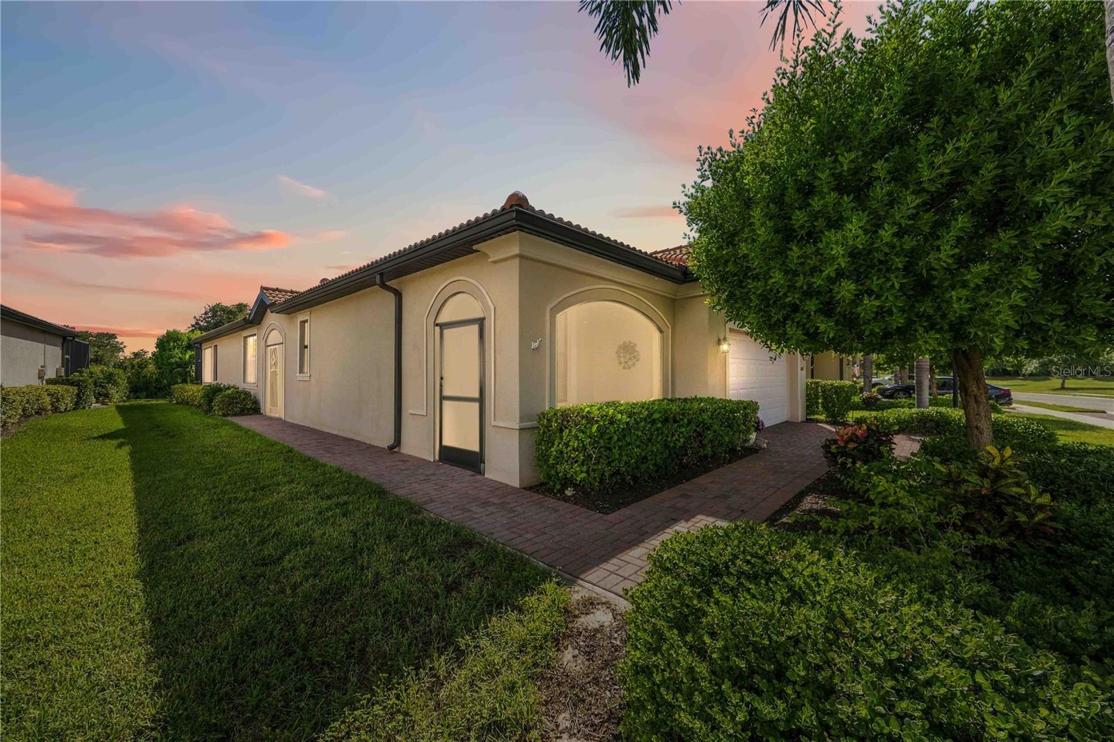 Photo of 10157 FIDDLEWOOD DRIVE VENICE FL 34293