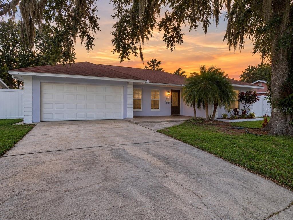 Photo of 6610 AMBASSADOR DRIVE TAMPA FL 33615