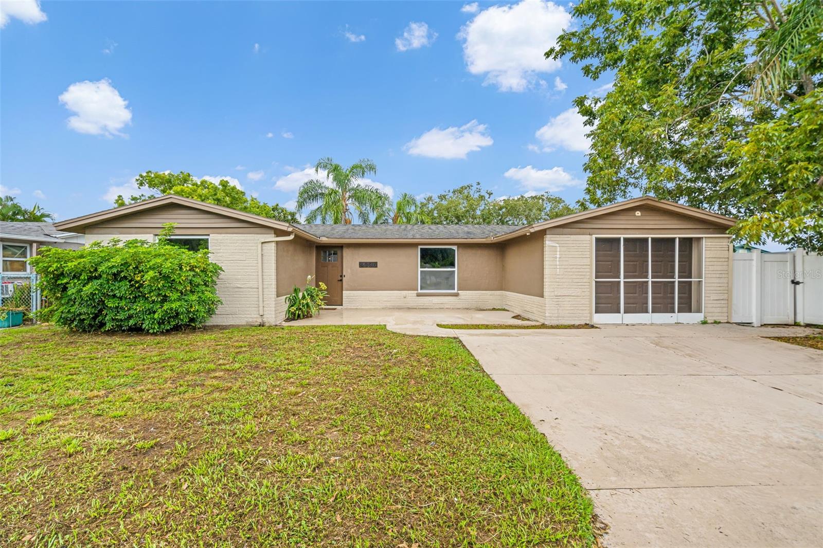 Photo of 4036 SUNRAY DRIVE HOLIDAY FL 34691