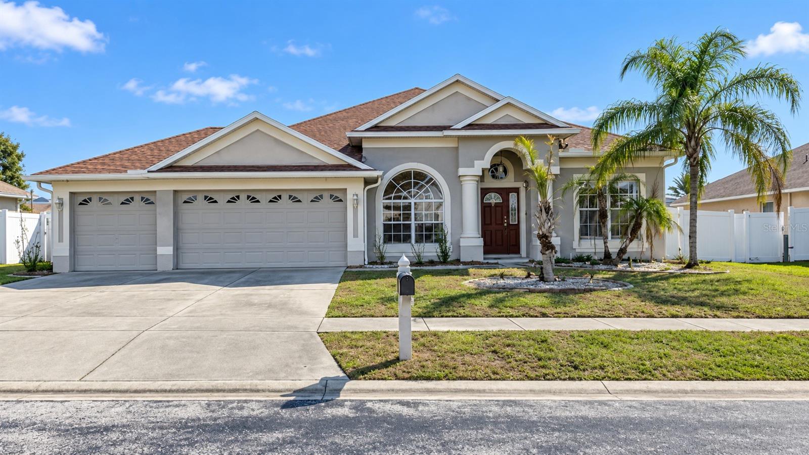 Photo of 5292 KIRKSHIRE LANE SPRING HILL FL 34609
