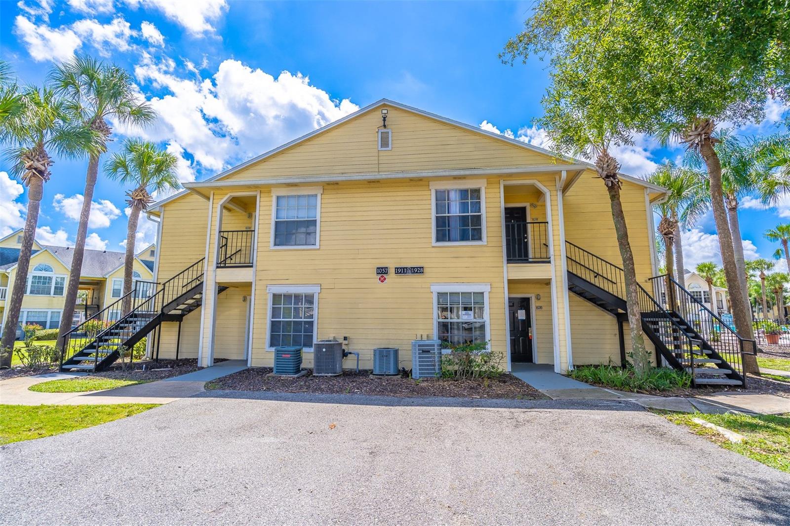 Photo of 1057 S HIAWASSEE ROAD #1912 ORLANDO FL 32835