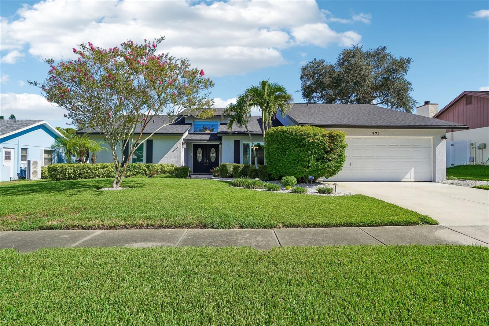 Photo of 971 CORTLAND WAY PALM HARBOR FL 34683