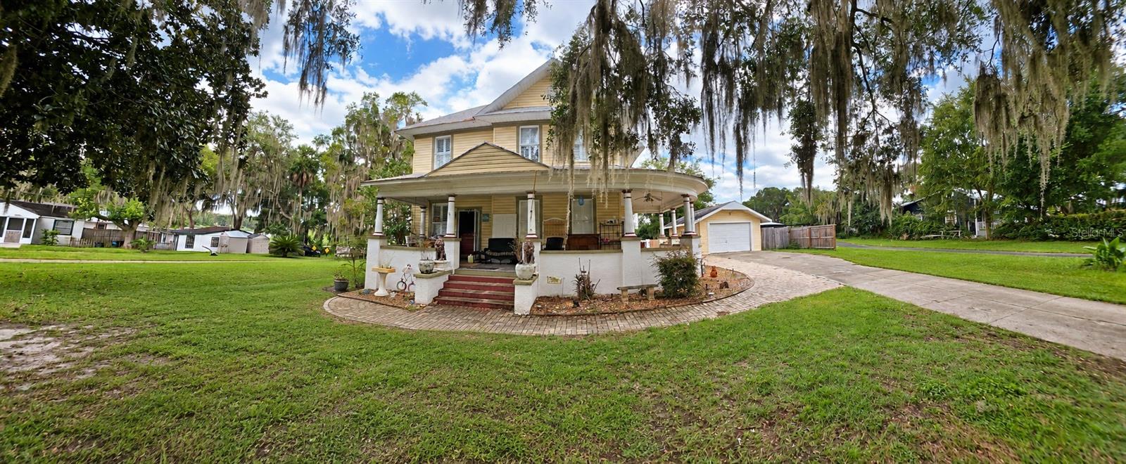 Photo of 414 LAKE STREET INVERNESS FL 34450