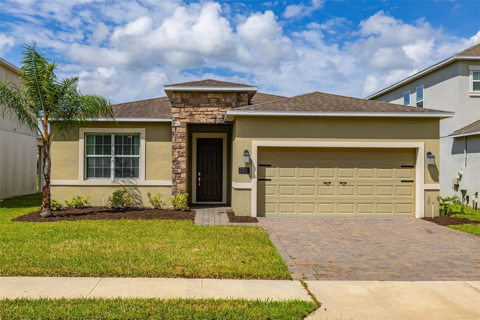 Photo of 195 PRESTON AVENUE DAVENPORT FL 33837