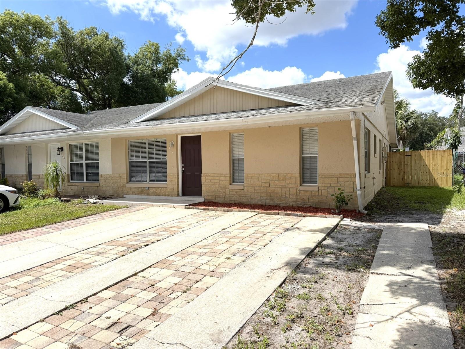 Photo of 546 PIGEON CIRCLE ORLANDO FL 32825