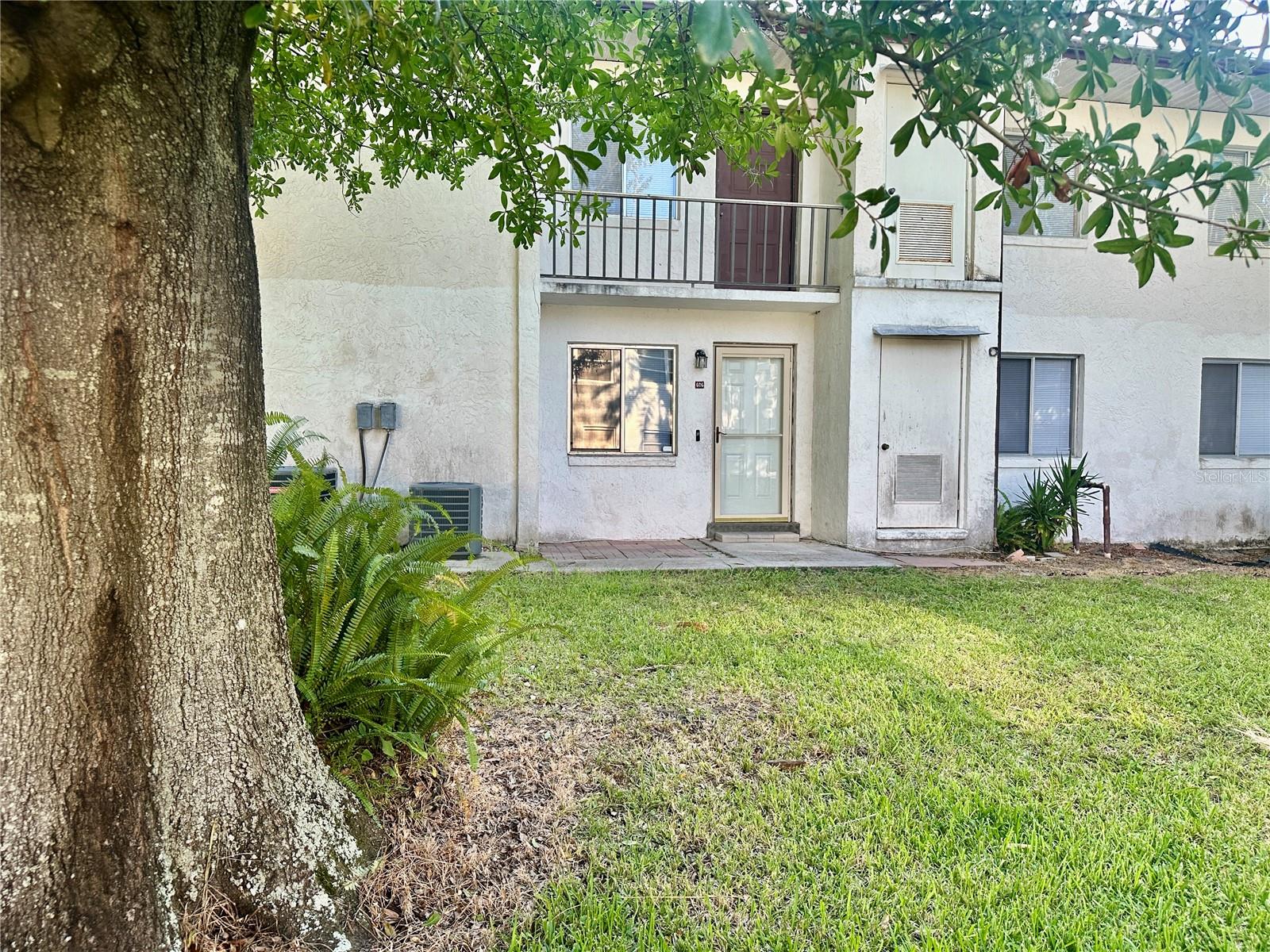 Photo of 606 PAVARE COURT #606 WINTER HAVEN FL 33884