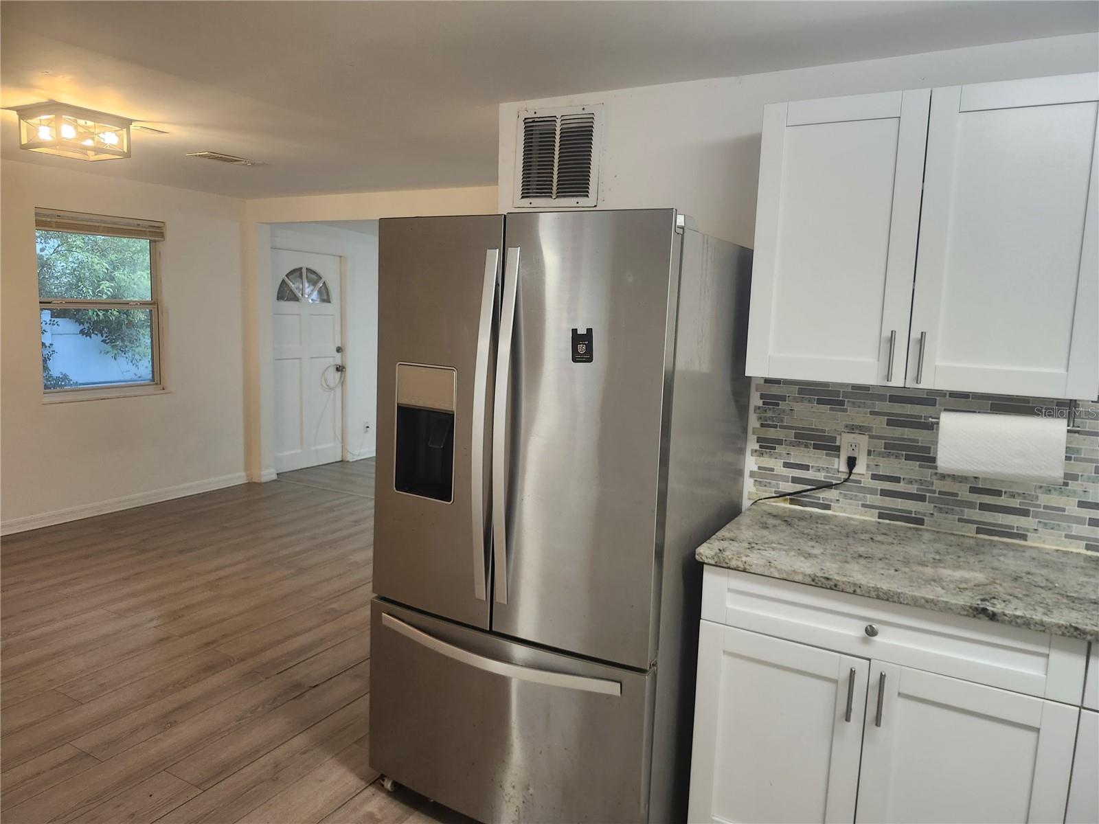 Photo of 12727 N OLA AVENUE TAMPA FL 33612