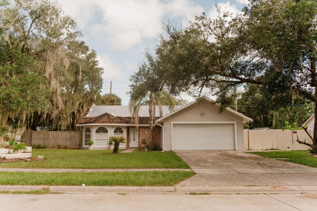 Photo of 440 BERWICK CIRCLE DELAND FL 32724