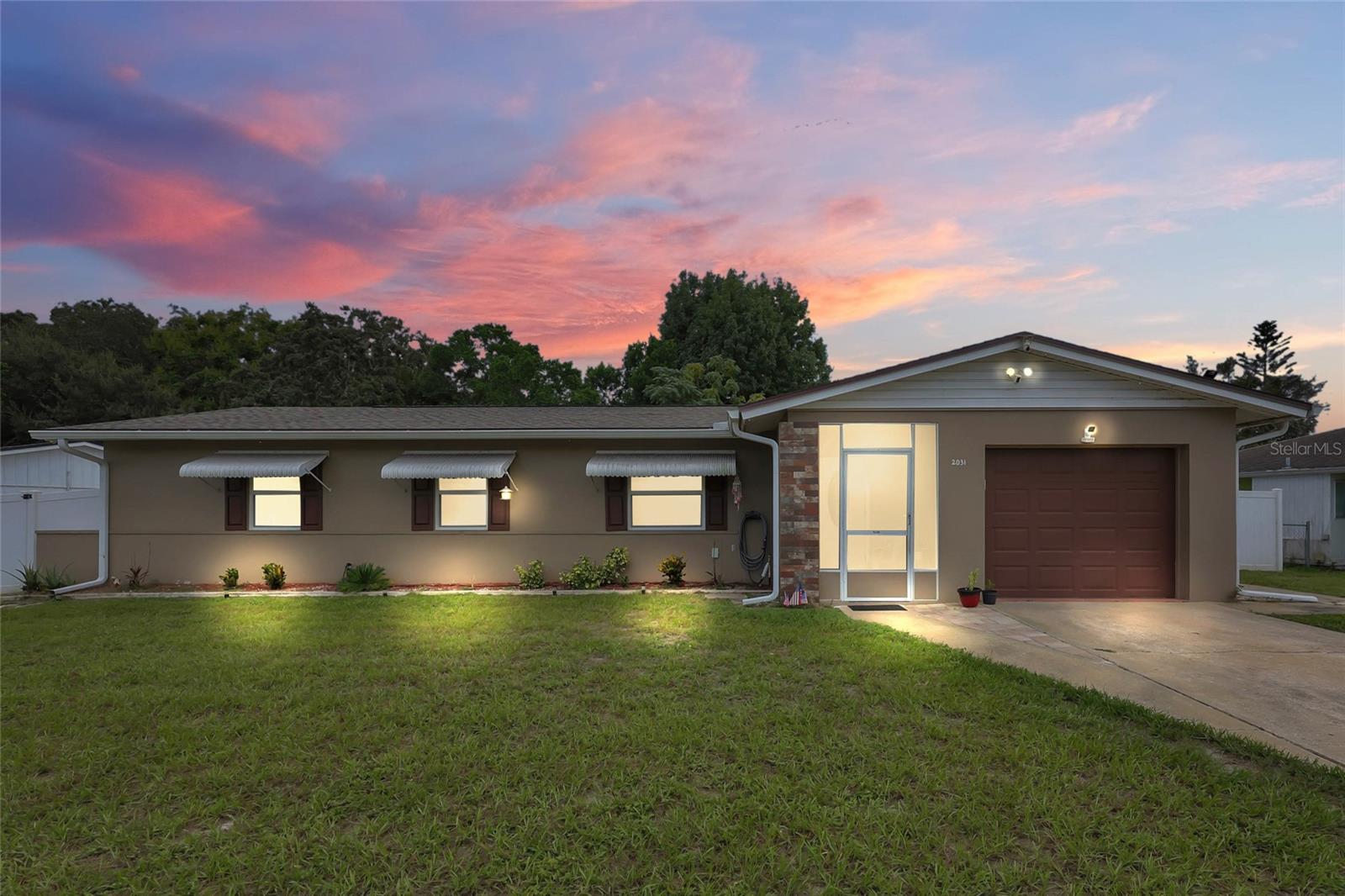 Photo of 2031 JEFFERSON AVENUE DELTONA FL 32738