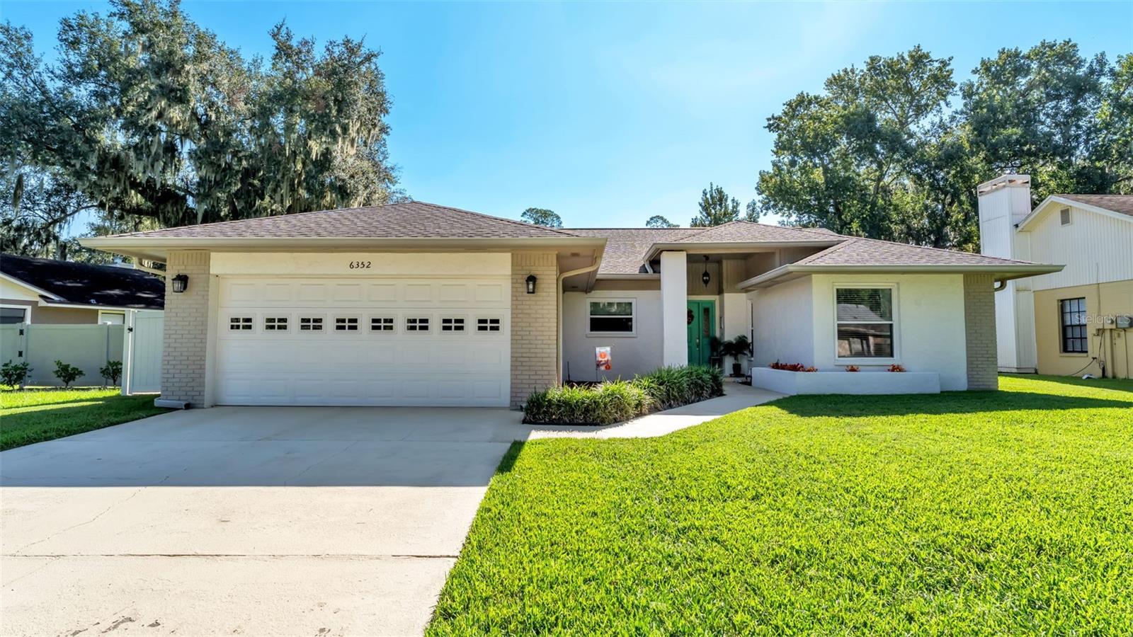 Photo of 6352 BUTTERNUT DRIVE LAKELAND FL 33813
