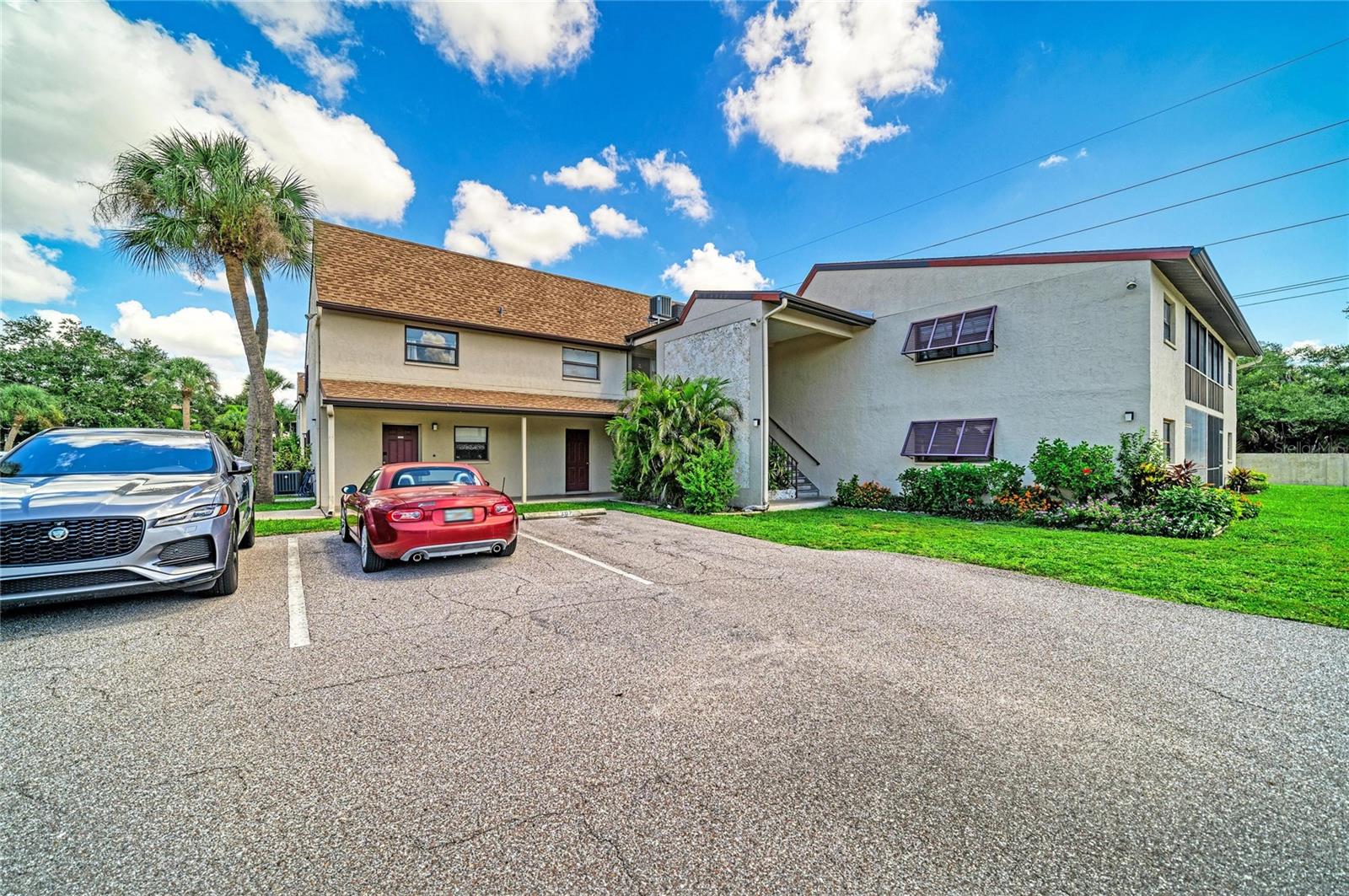 Photo of 7237 CLOISTER DRIVE #207 SARASOTA FL 34231