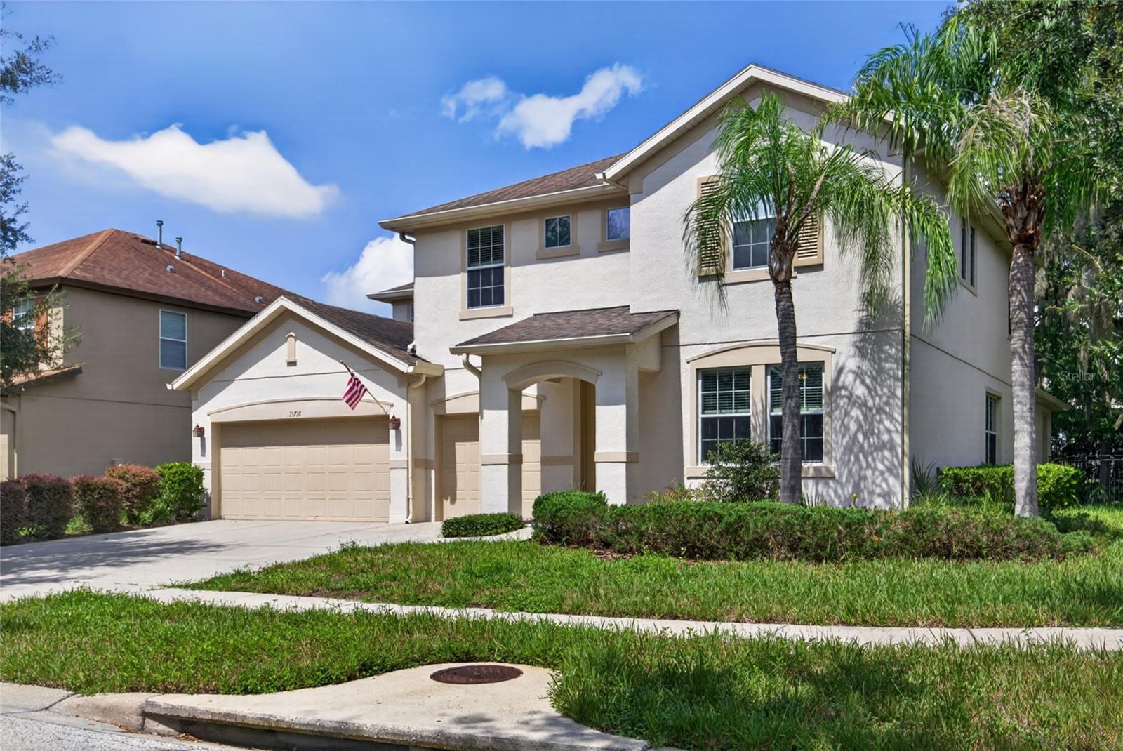 Photo of 15718 STARLING DALE LANE LITHIA FL 33547