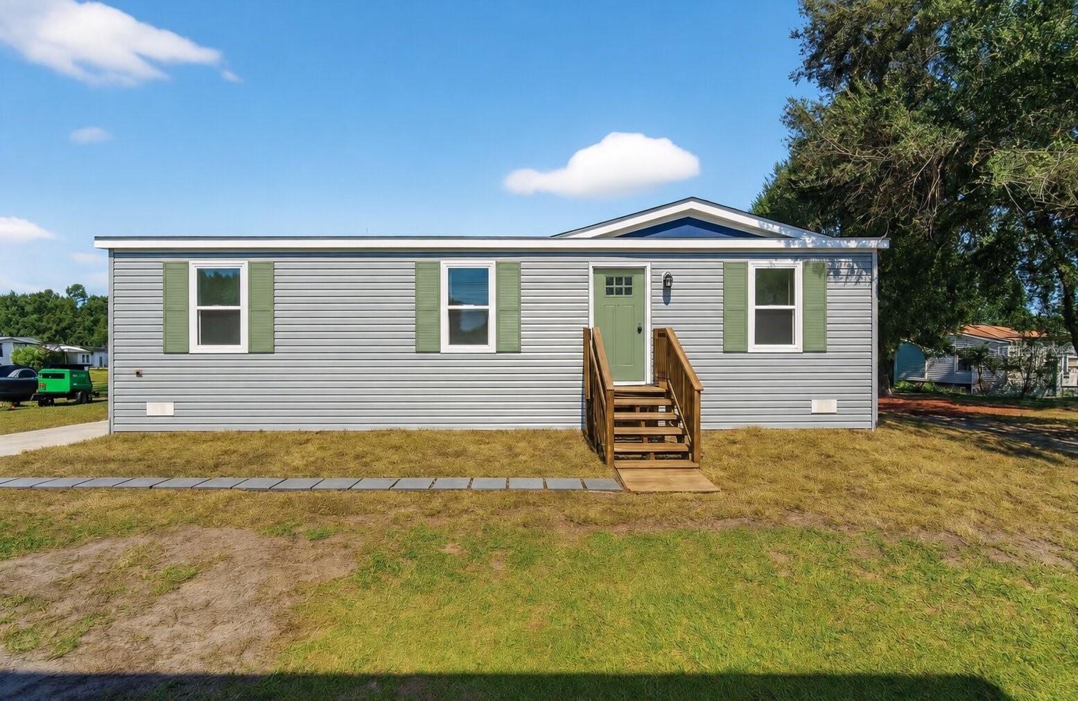 Photo of 2207 HIALEAH AVENUE LEESBURG FL 34748