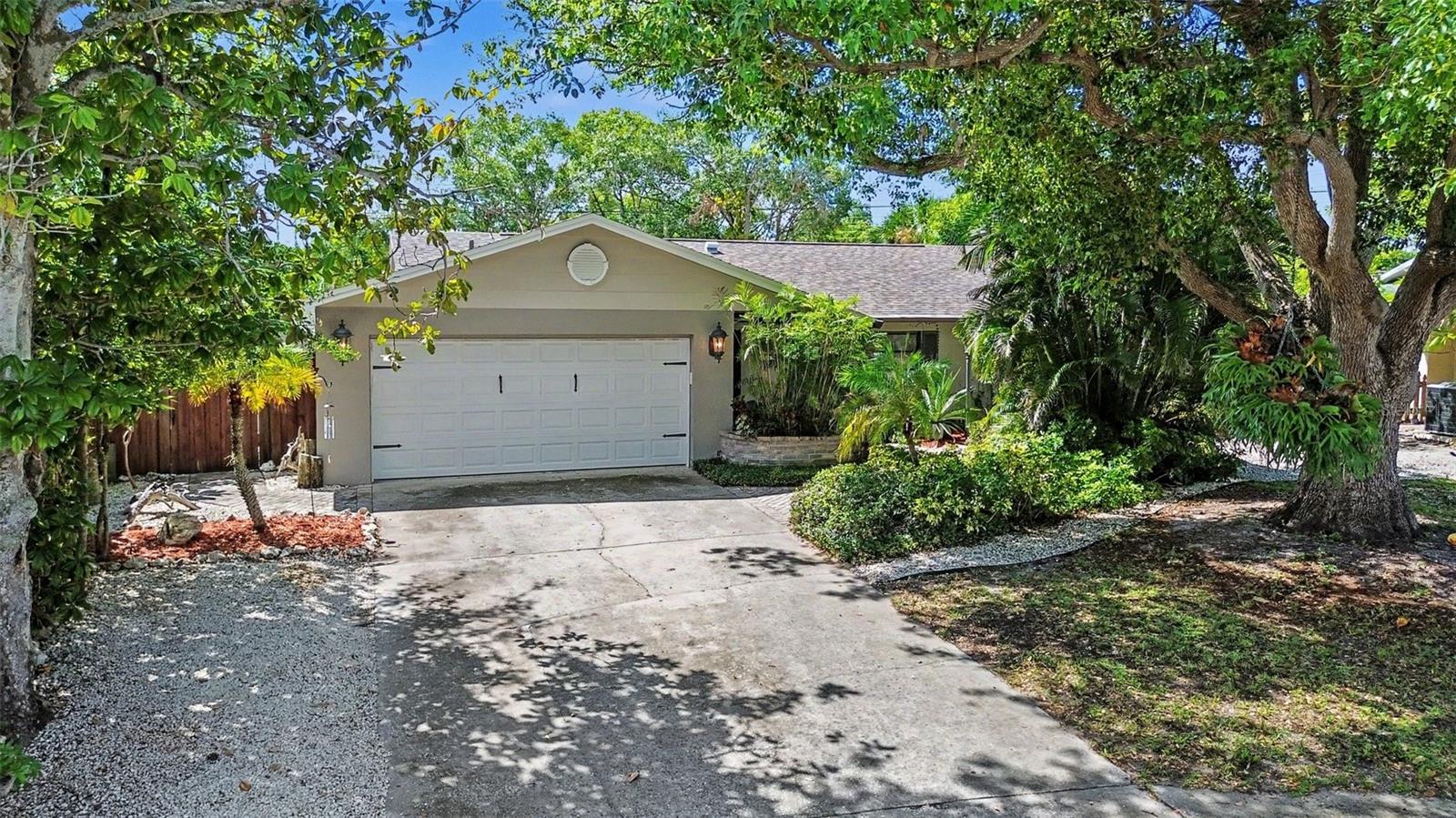 Photo of 508 WHITE OAK DRIVE TARPON SPRINGS FL 34689