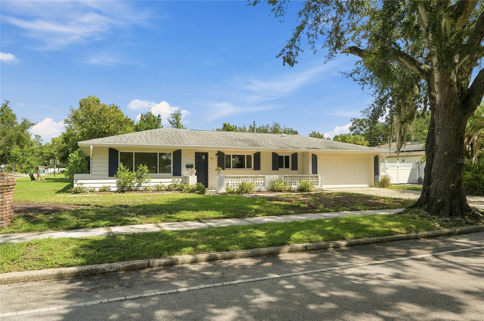 Photo of 1911 MOHICAN TRAIL MAITLAND FL 32751