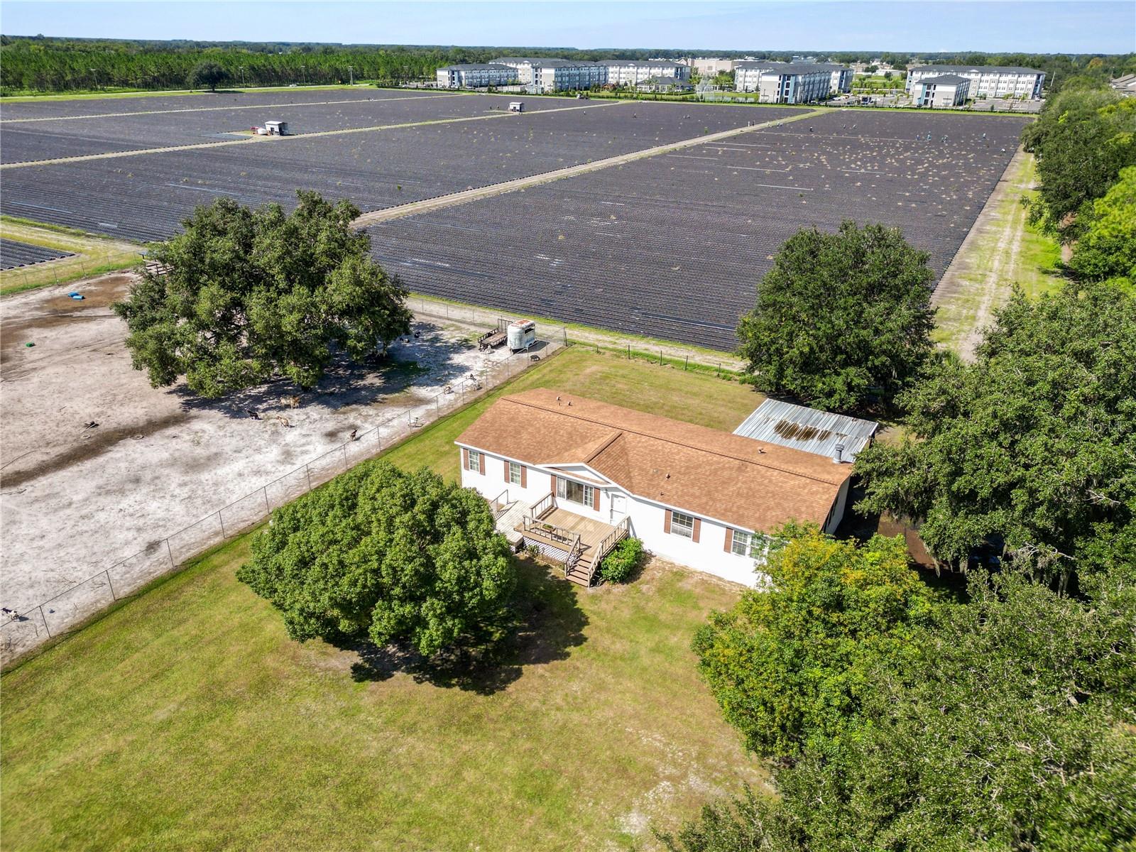 Photo of 3003 GERALD HALL ROAD PLANT CITY FL 33566