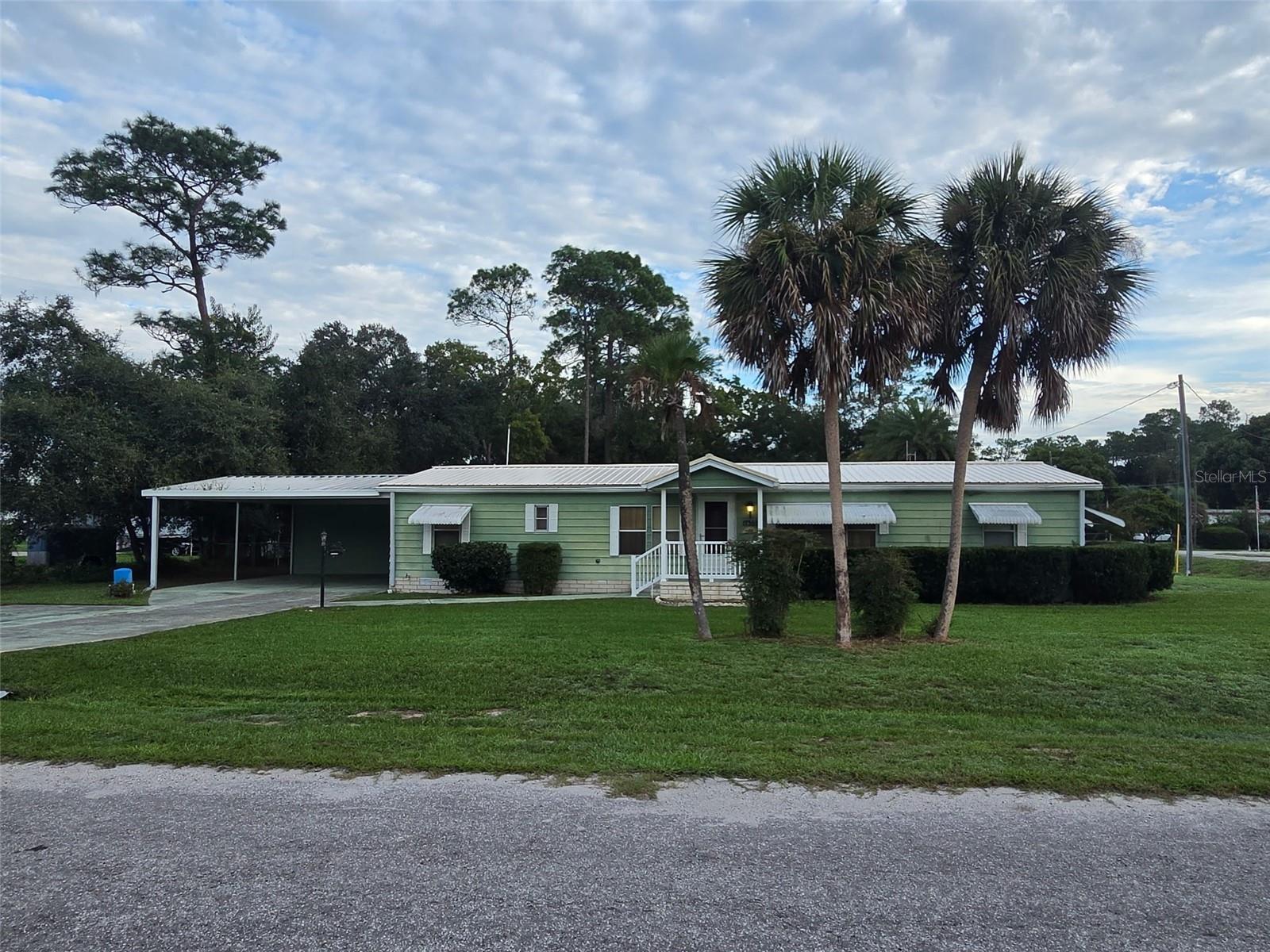 Photo of 17355 SE 21ST STREET SILVER SPRINGS FL 34488