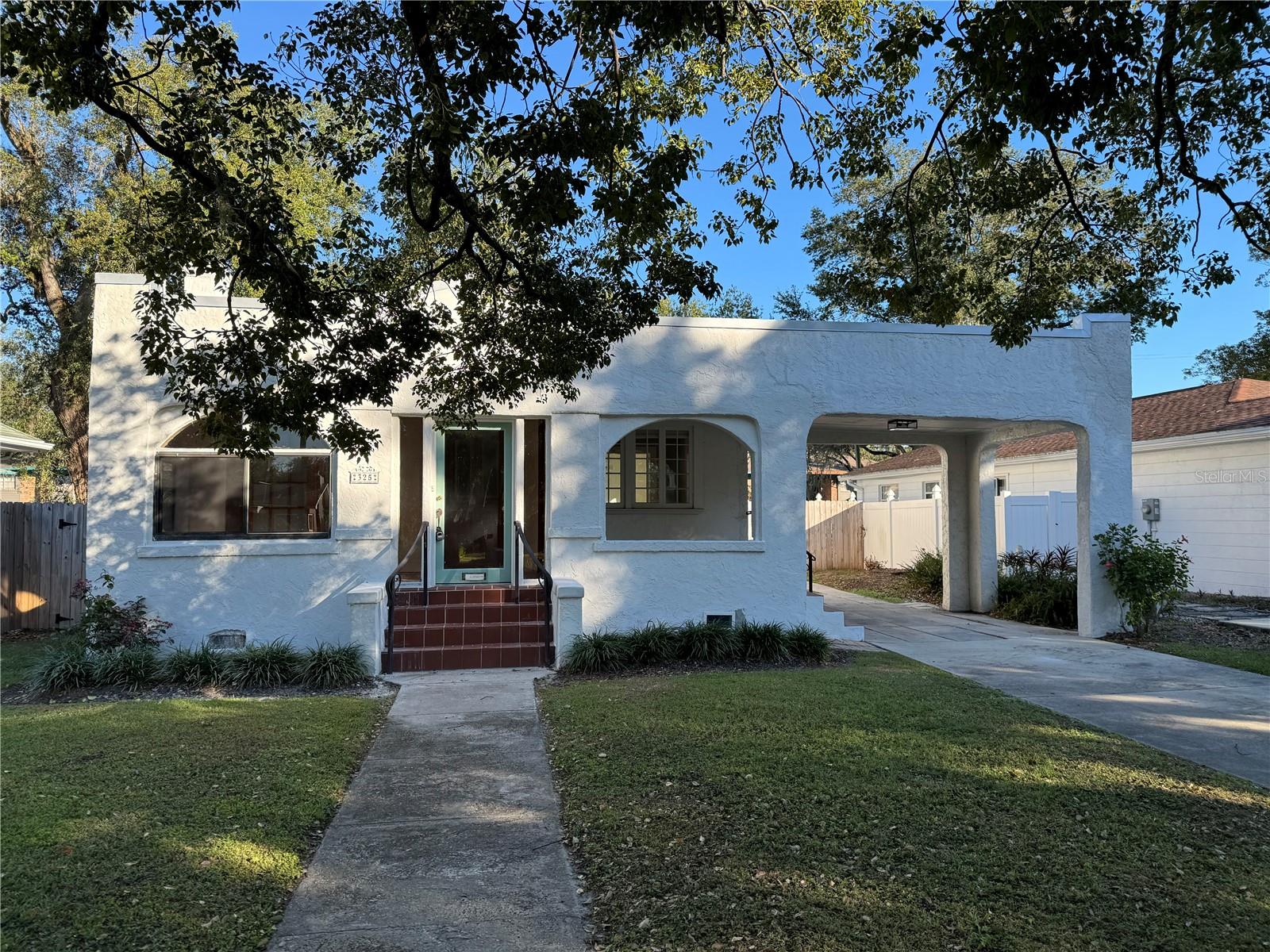 Photo of 325 W PALM DRIVE LAKELAND FL 33803